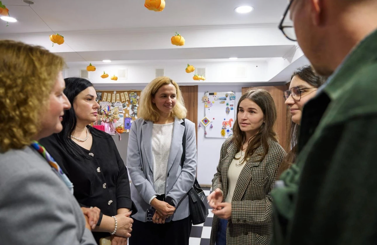 Життя поза інтернатами: у Фастові презентували підтримане проживання для людей з інвалідністю
