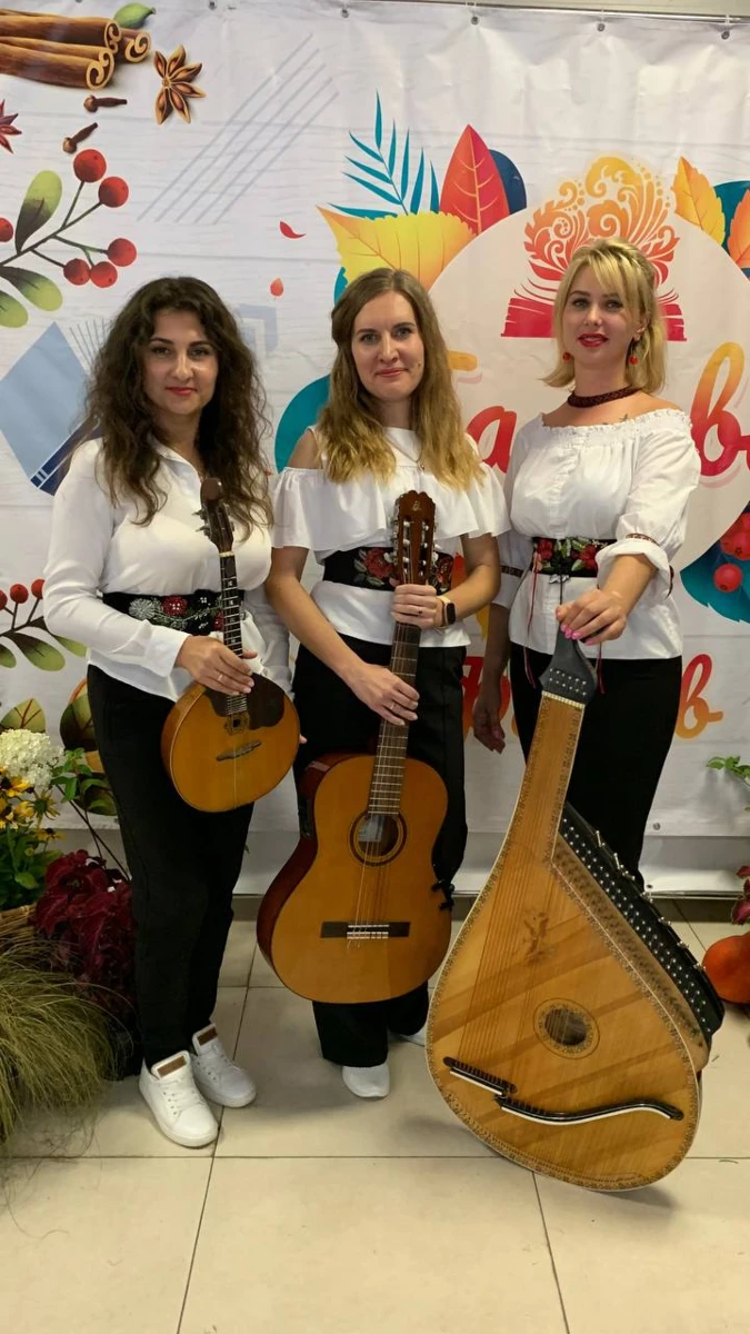 Музика, що надихає: гурт викладачів «Trio Girls» із Фастівської дитячої музичної школи
