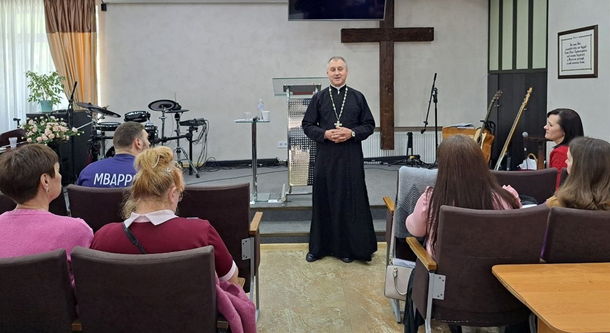 Отець Віталій Марценюк, голова Ради церков Фастівського громади