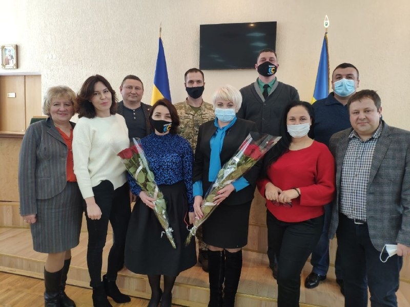 Депутати фракції "ЄС" вітають з призначенням свою однопартійницю - нового секретаря Людмилу Рудяк - і заступника з питань медицини Олену Давиденко