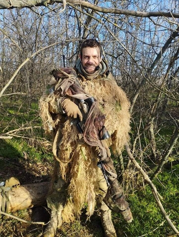 Захисник Михайло Максіян