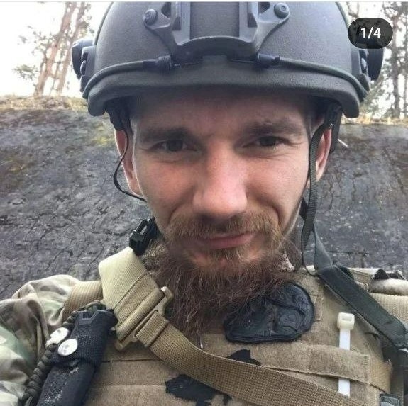 Захисник Ярослав Степанчук