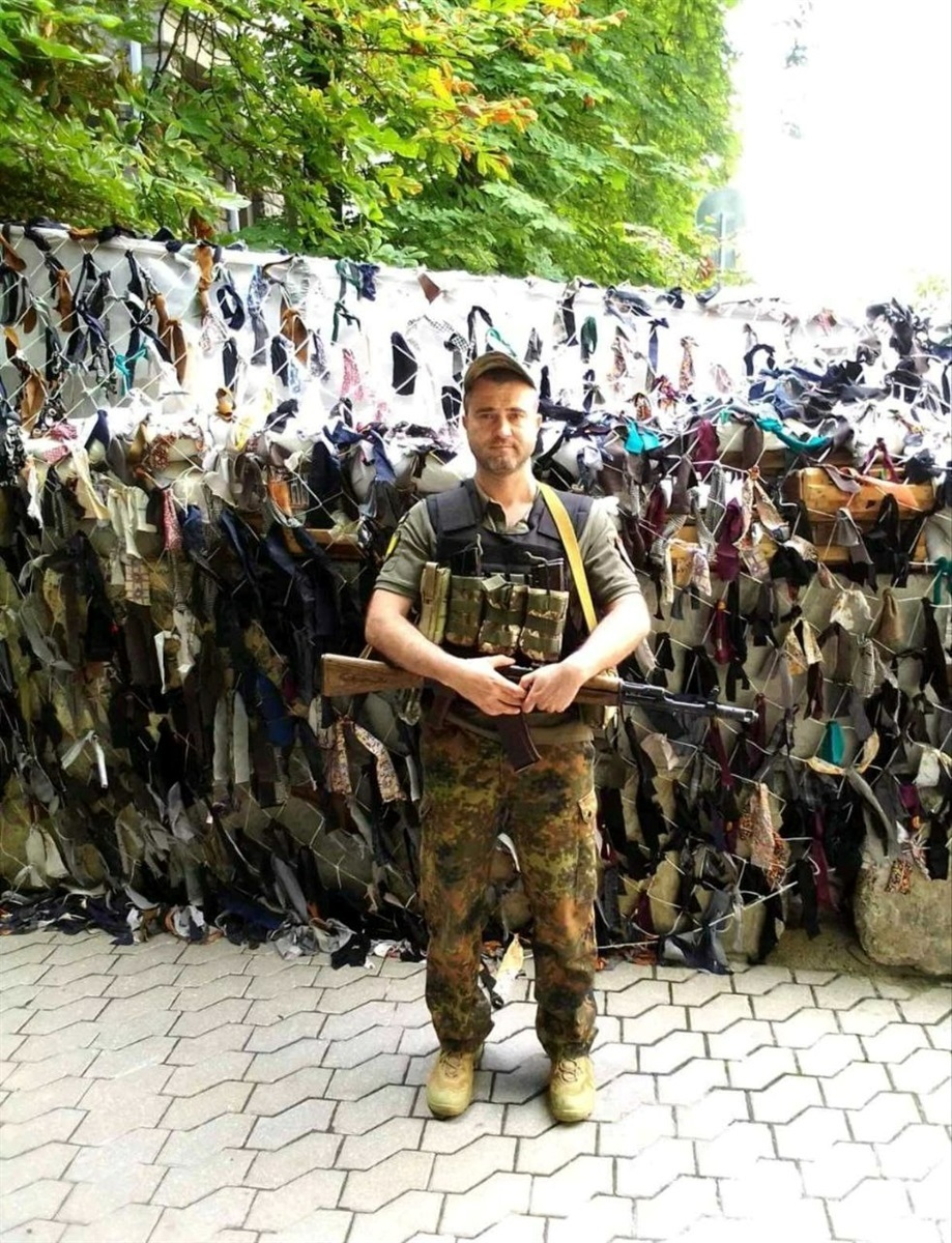 Захисник Віктор Слабошевський