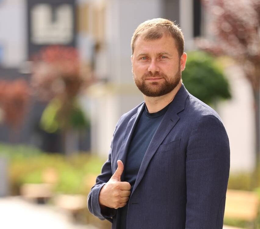 Антон Мирончук