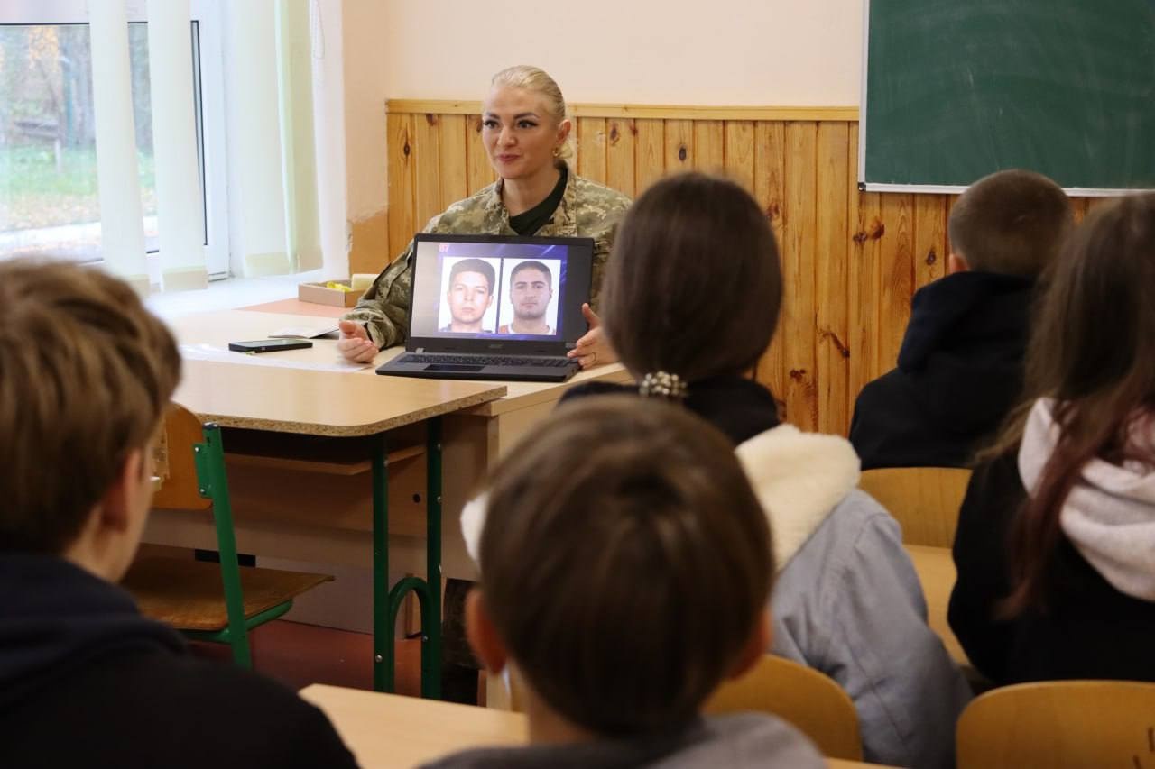 У Фастові юні джури пройшли військово-патріотичні майстер-класи 