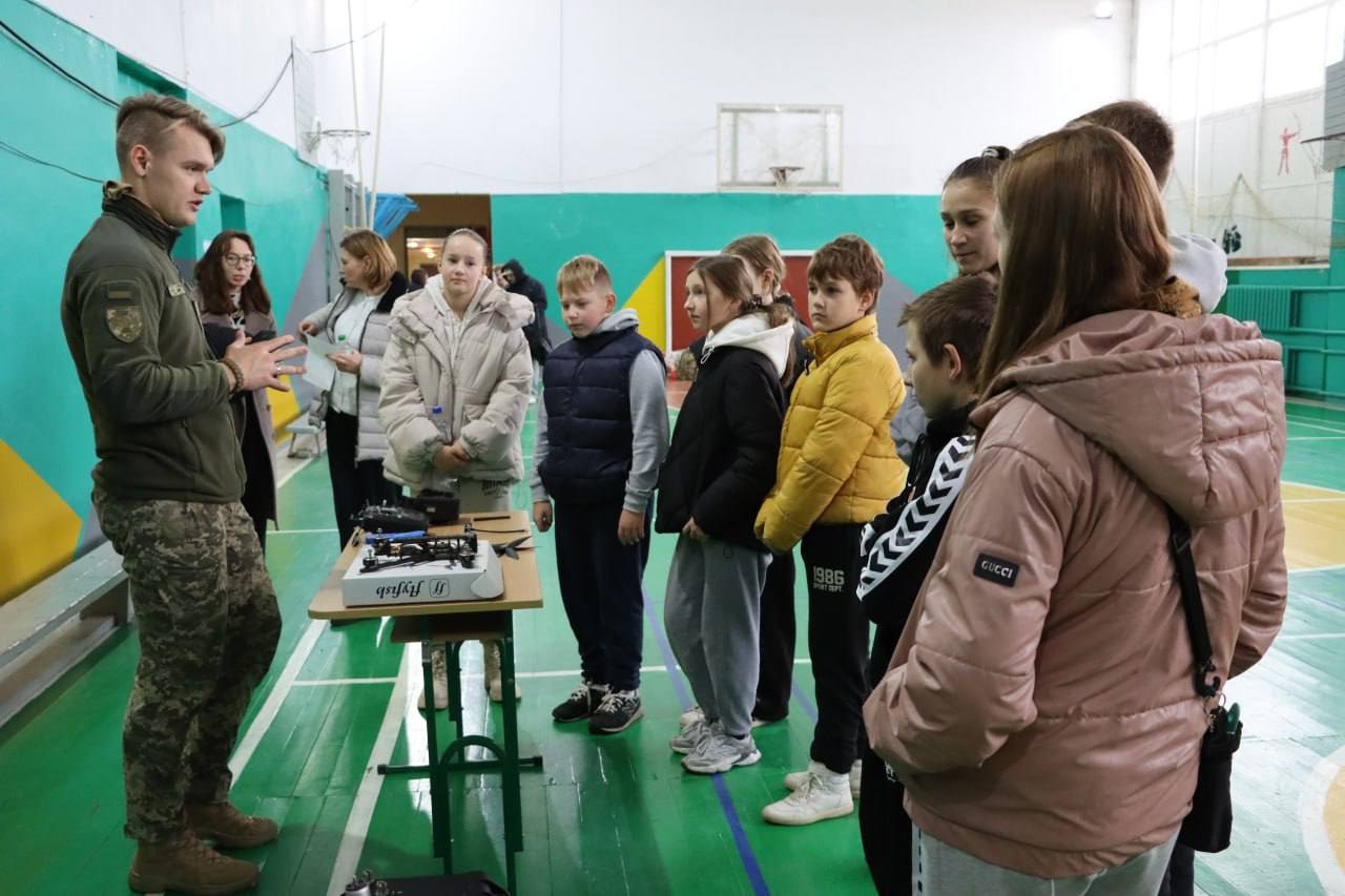 У Фастові юні джури пройшли військово-патріотичні майстер-класи 