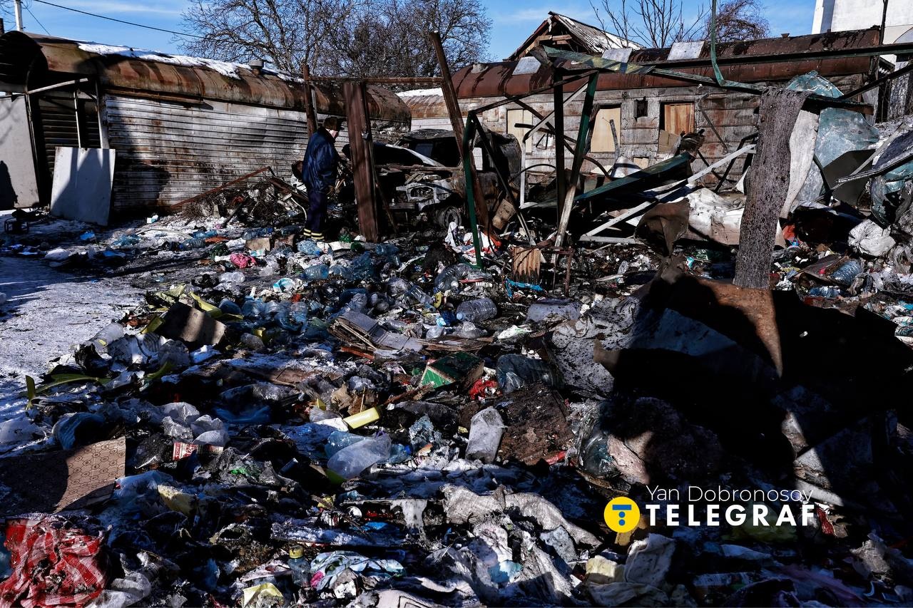 Нічний обстріл Фастівщини: пошкоджені будинки, є загиблий