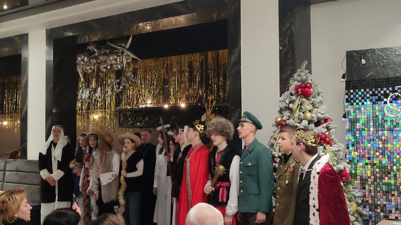 У Фастові провели Різдвяну вечерю пам’яті та вдячності для родин полеглих Героїв