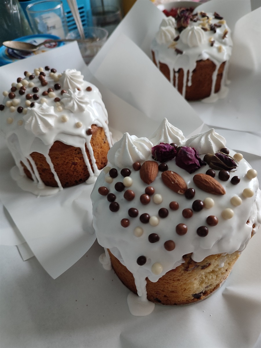 Секрети великодньої випічки: добірка перевірених рецептів від фастівських майстринь