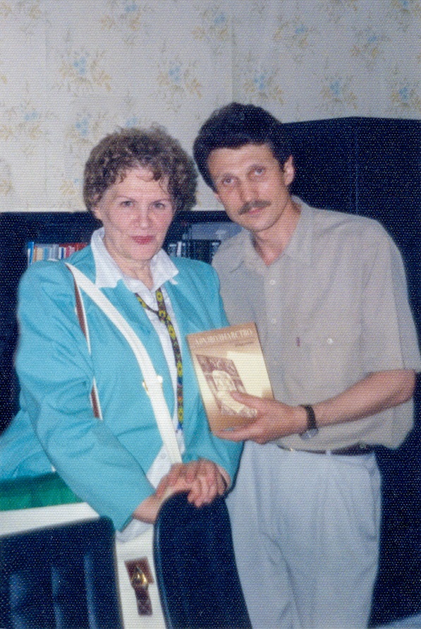   Зі славетною Ліною Костенко