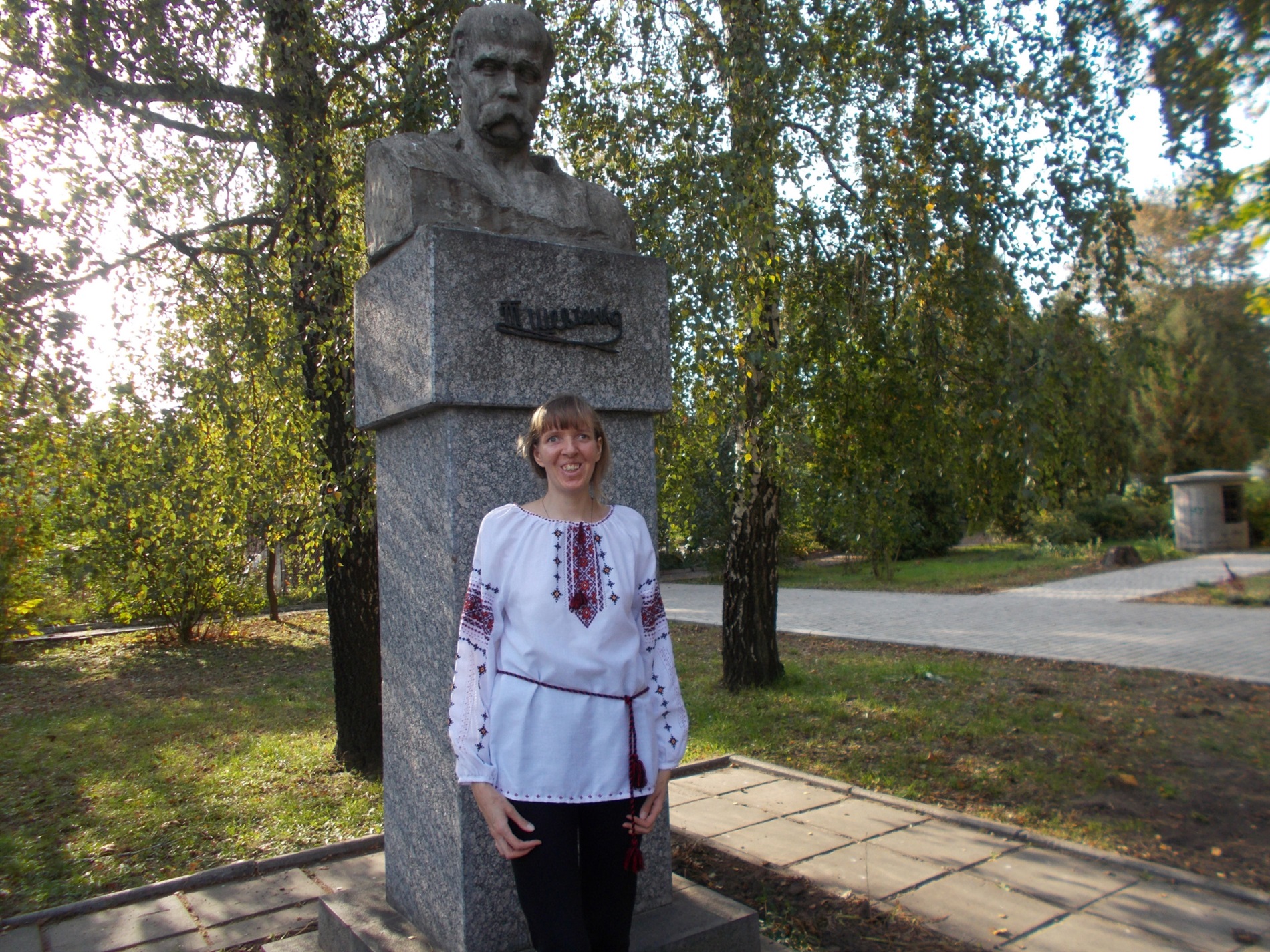 Поезія як доля: інтерв’ю з фастівською поетесою Валентиною Інклюд