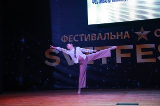 Фастівчанки з BLOSSOM dance studio здобули Гран-прі та низку нагород на фестивалі SVDance