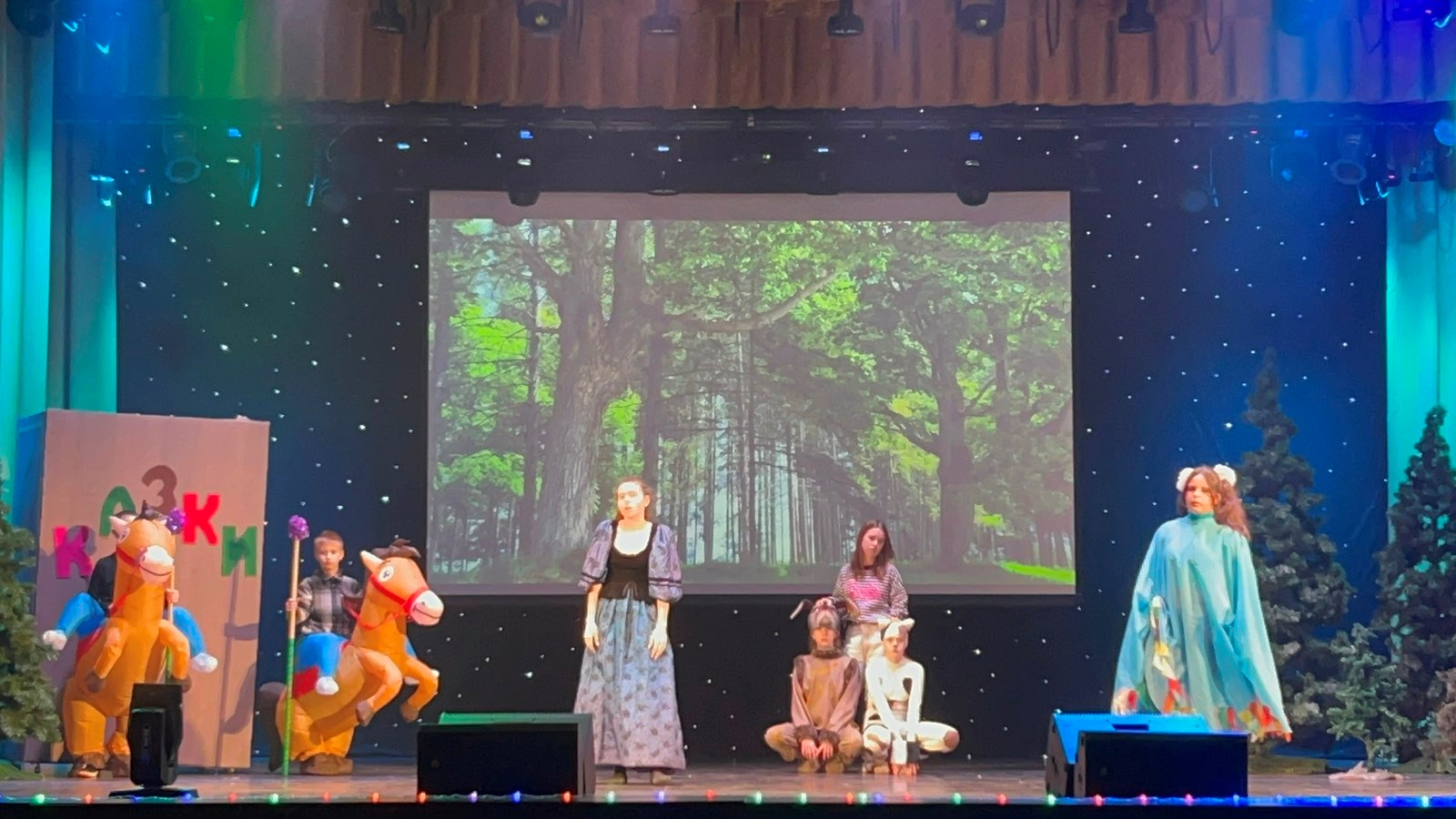 «Пишаюся своїми акторами», — керівниця фастівського театру-студії «Дзвіночок» Оксана Круглякова