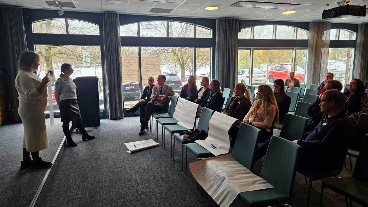 Школа Євроатлантичної інтеграції – спільний проект громад Фастова та Трольхеттану (Швеція)