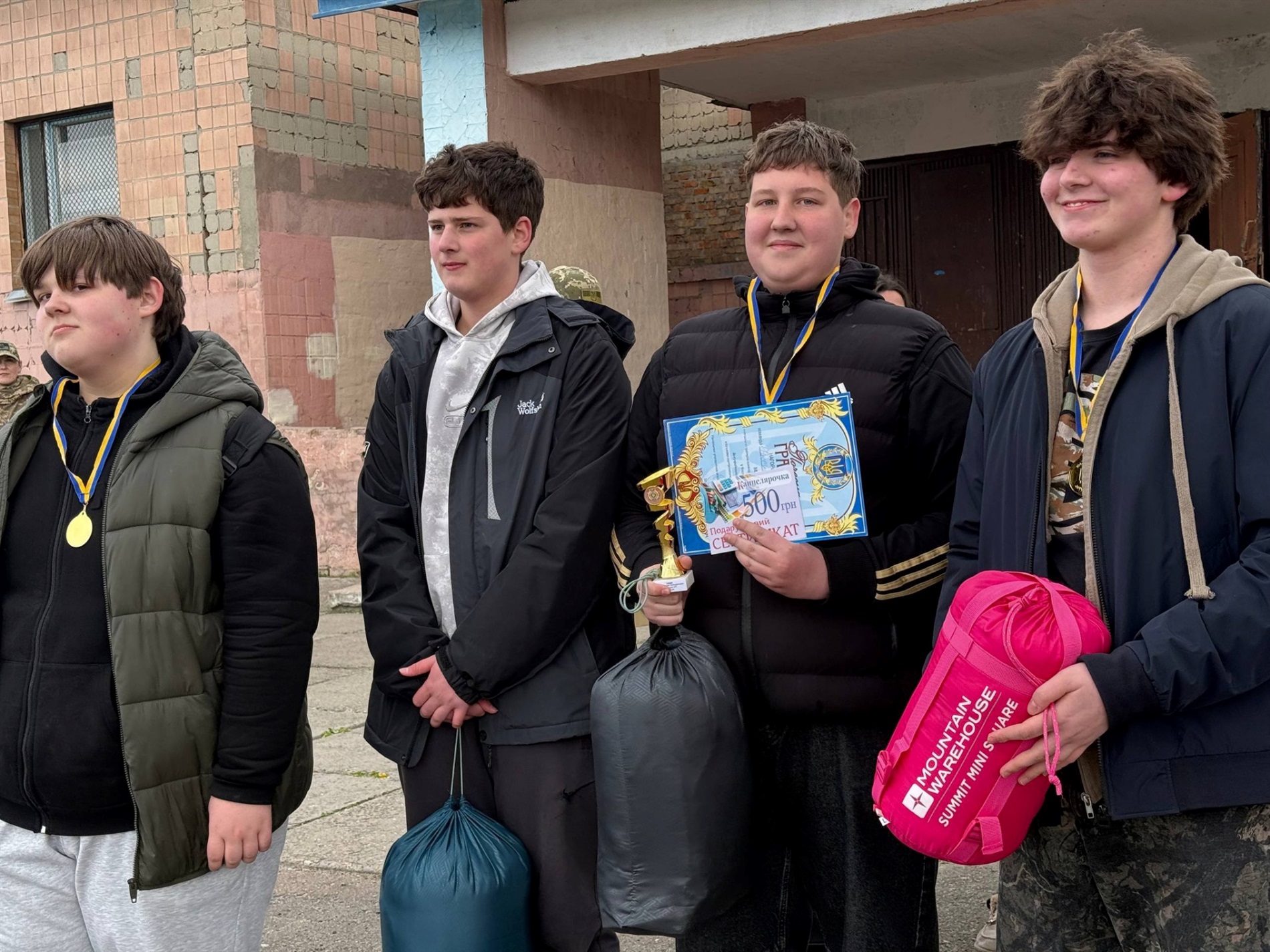 Учні Фастівської громади пройшли навчання на вишколі «Джура-Прикордонник»