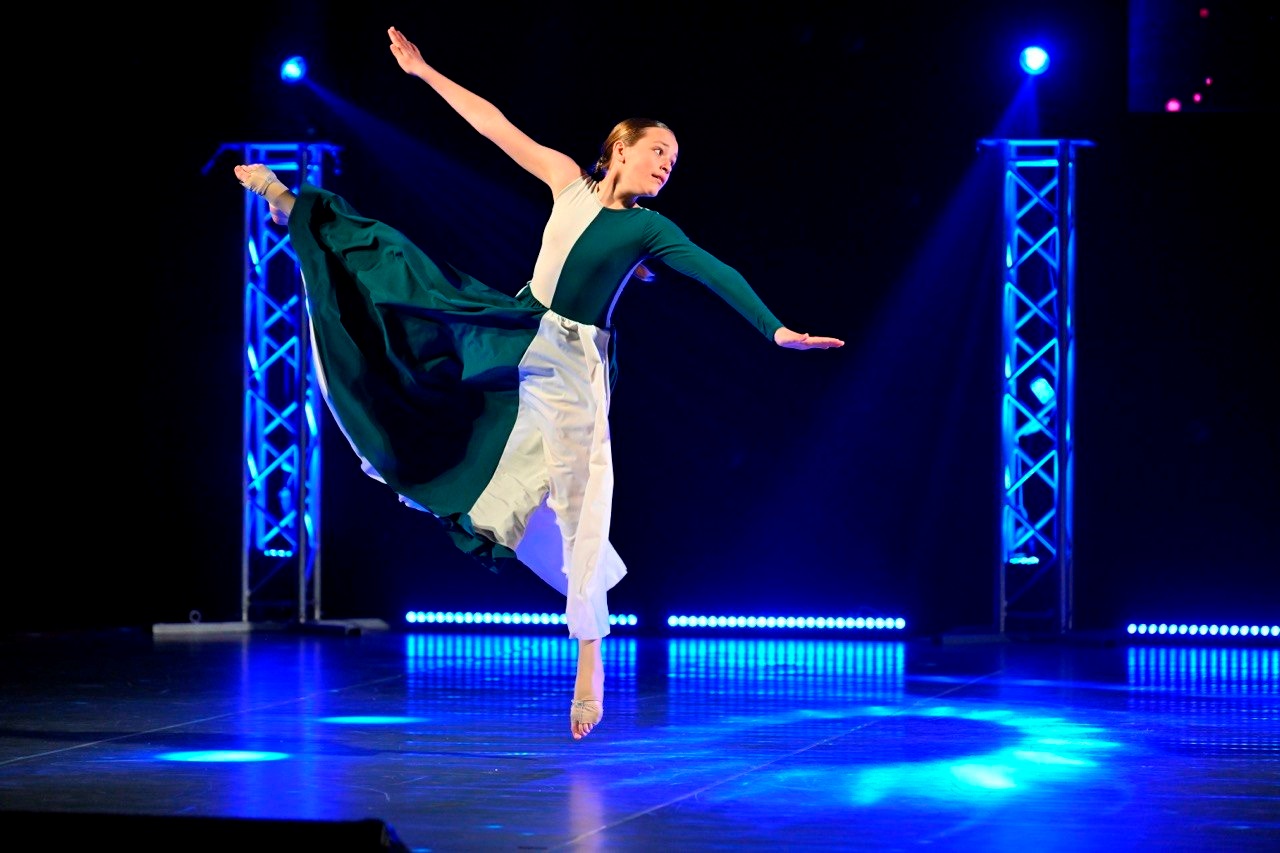 Юні фастівчанки з BLOSSOM dance studio стали призерками всеукраїнського фестивалю